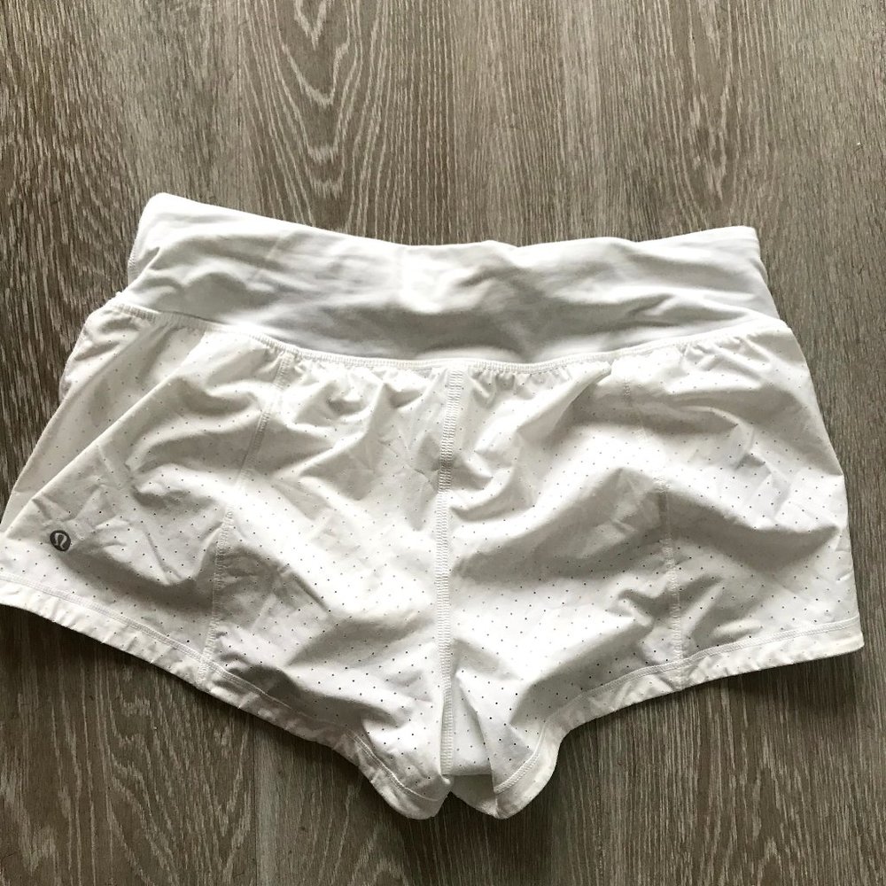 Lululemon ractivewear yoga and running